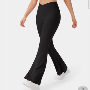 Halara Crossover High Waisted Back Pocket Super Flare Leggings